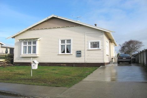 Photo of property in 16 O'byrne Street, Waikiwi, Invercargill, 9810