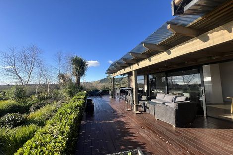 Photo of property in 141 Manakau Heights Drive, Manakau, Levin, 5573