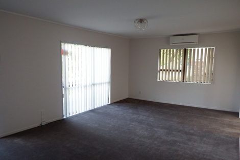 Photo of property in 1/125 Thelma Crescent, Torbay, Auckland, 0630
