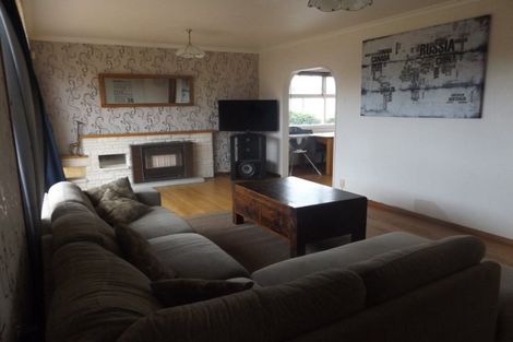 Photo of property in 32 Mears Road, St Andrews, Hamilton, 3200