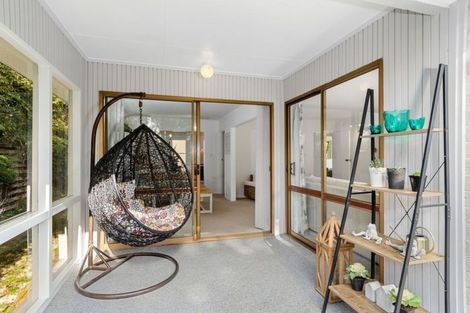 Photo of property in 2/69 Glencoe Road, Browns Bay, Auckland, 0630