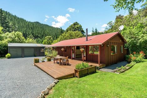 Photo of property in 2168 Akatarawa Road, Akatarawa Valley, Upper Hutt, 5372