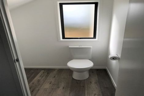 Photo of property in 12c Dawn Place, Te Atatu South, Auckland, 0610