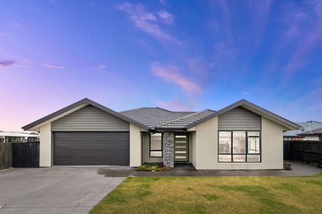 Photo of property in 41 Surfers Place, North New Brighton, Christchurch, 8083