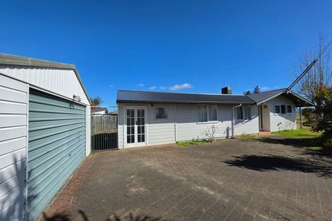 Photo of property in 20 Willow Avenue, Hannahs Bay, Rotorua, 3010