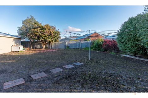 Photo of property in 2 Kennedy Crescent, Waimate, 7924