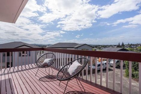 Photo of property in 51 Marriott Road, Pakuranga, Auckland, 2010