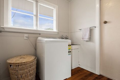 Photo of property in 38 Bevington Street, Avonhead, Christchurch, 8042