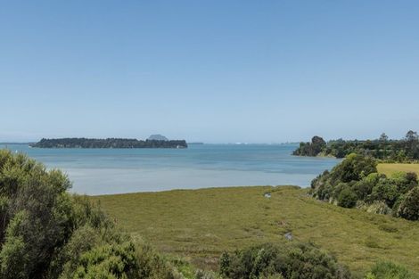 Photo of property in 49 Lakeside Terrace, Omokoroa, 3114