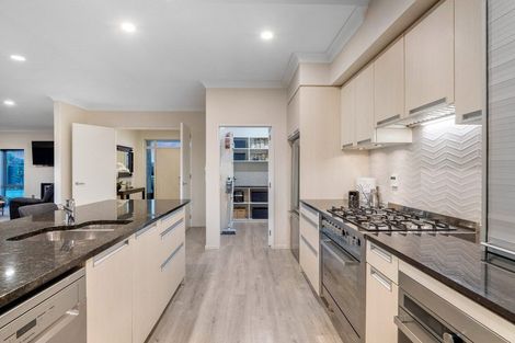 Photo of property in 33 Oak Tree Lane, Rolleston, 7614