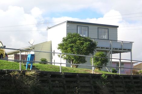 Photo of property in 111 Te Pene Avenue, Titahi Bay, Porirua, 5022