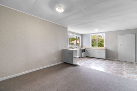 Photo of property in 17 Collingwood Street, Strathern, Invercargill, 9812