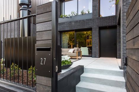 Photo of property in 27 Carlton Mill Road, Merivale, Christchurch, 8014