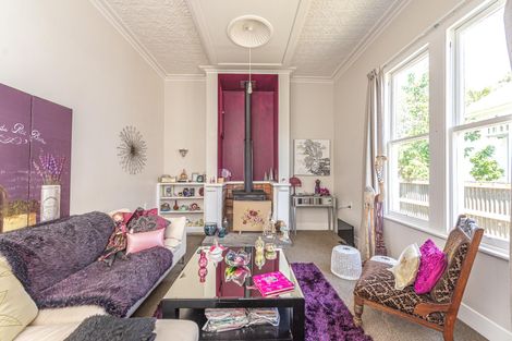 Photo of property in 72 Niblett Street, Whanganui, 4500