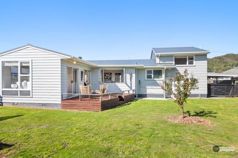Photo of property in 1 Beecham Grove, Epuni, Lower Hutt, 5011