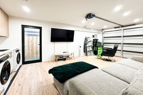 Photo of property in 10 Alex Place, Rolleston, 7614