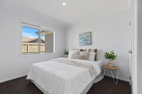 Photo of property in 52 Crown Street, Papamoa, 3118