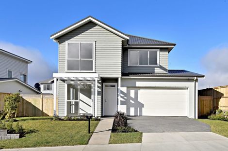 Photo of property in 13 Kukuwai Avenue, Red Beach, 0932