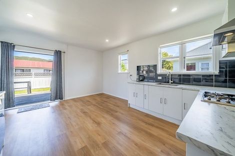 Photo of property in 78 Hall Crescent, Epuni, Lower Hutt, 5011