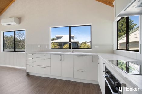 Photo of property in 1 Patterson Place, Waihi Beach, 3611