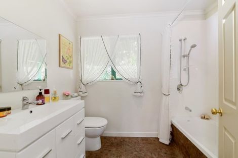 Photo of property in 4 Tihi Road, Springfield, Rotorua, 3015