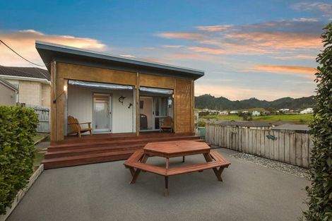 Photo of property in 8 Tohora View, Waihi Beach, 3611