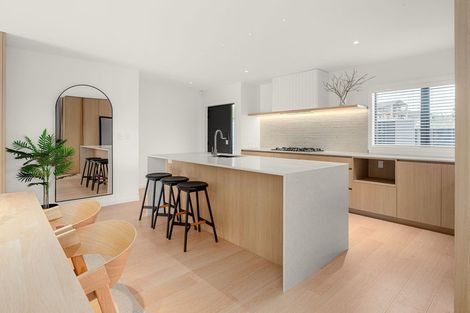 Photo of property in 9 Kauri Point Drive, Rototuna North, 3210