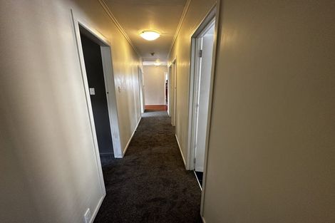 Photo of property in 93 Sylvan Avenue, Northcote, Auckland, 0627