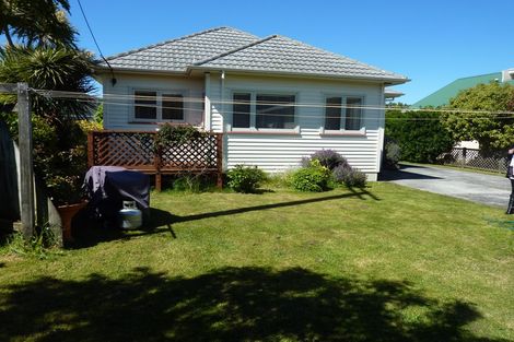 Photo of property in 6 Wayside, Miramar, Wellington, 6022