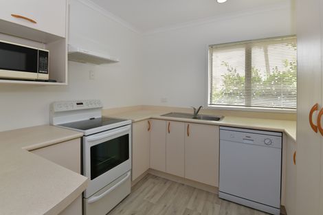 Photo of property in 29 Doment Crescent, Orewa, 0931