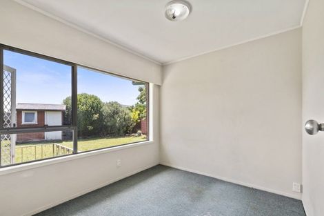 Photo of property in 17 Barnhill Crescent, Pahurehure, Papakura, 2113