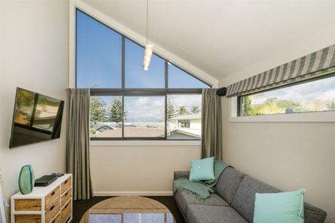 Photo of property in 6 Centennial Drive, Whitianga, 3510