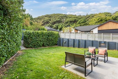 Photo of property in 31 Mooring Close, Whitby, Porirua, 5024