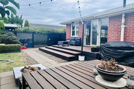 Photo of property in 21 Larch Place, Casebrook, Christchurch, 8051