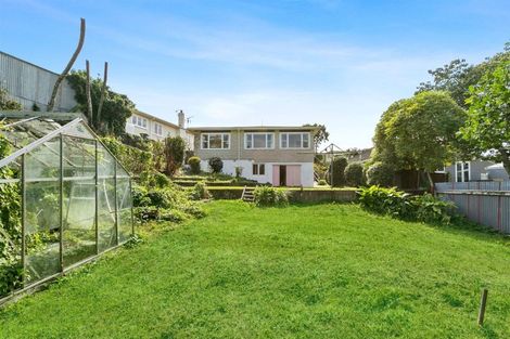 Photo of property in 8 Pembroke Street, Westown, New Plymouth, 4310