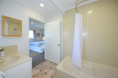 Photo of property in 36 Heath Street, Burnside, Christchurch, 8053