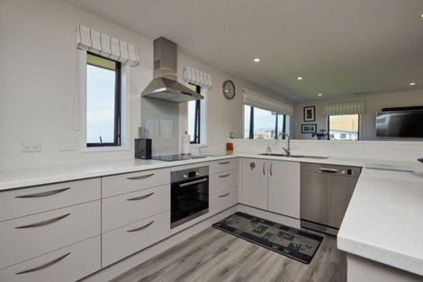 Photo of property in 28 Miromiro Drive, Kaikoura, 7300