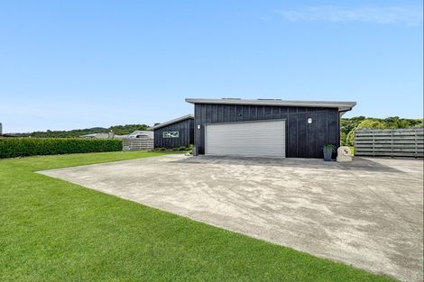 Photo of property in 50 Montgomery Crescent, Kinloch, Taupo, 3377