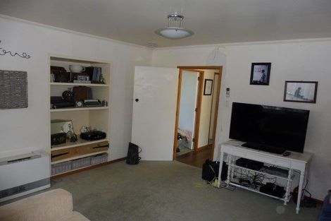 Photo of property in 105 Fairfield Road, Fairfield, Hamilton, 3214