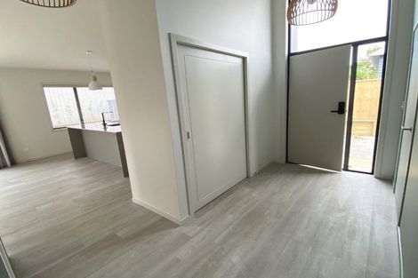 Photo of property in 11/11a Clinton Street, Fitzroy, New Plymouth, 4312