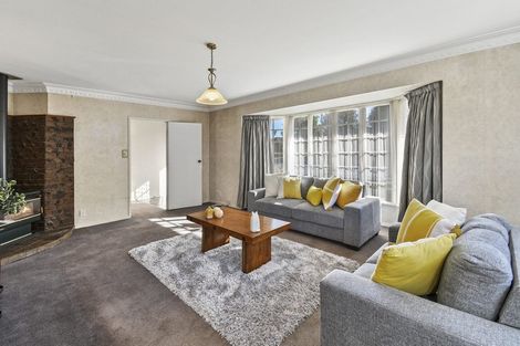 Photo of property in 22 Sunnypark Avenue, Rosehill, Papakura, 2113