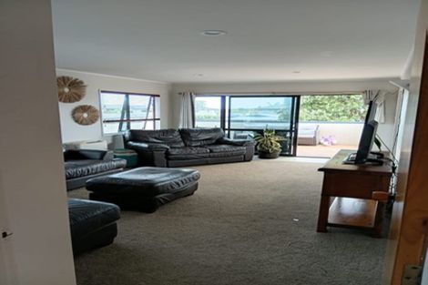 Photo of property in 44 Dickson Road, Papamoa Beach, Papamoa, 3118