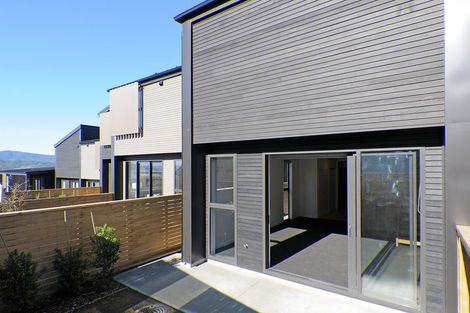 Photo of property in 14/80 Seatoun Heights Road, Seatoun, Wellington, 6022