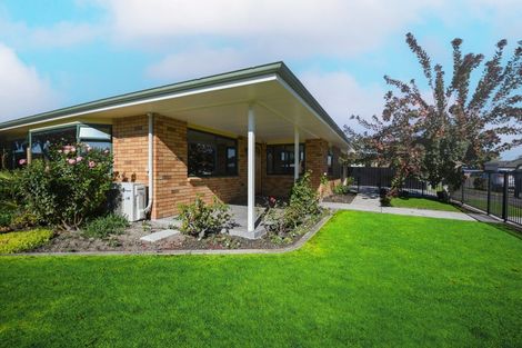 Photo of property in 1 Belgrove Drive, Waipukurau, 4200
