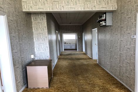 Photo of property in 35 Scotland Terrace, Green Island, Dunedin, 9018