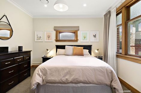 Photo of property in 5 Darlington Road, Miramar, Wellington, 6022