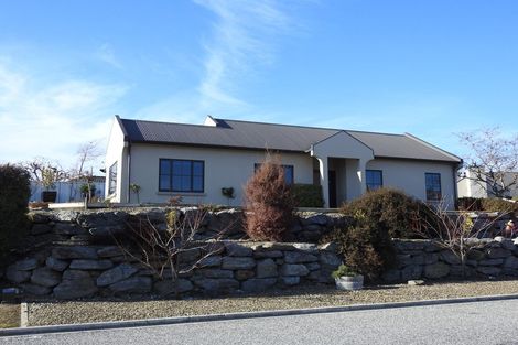 Photo of property in 10 Walnut Grove, Alexandra, 9320