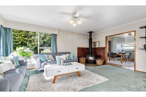 Photo of property in 18 Carina Crescent, Torbay, Auckland, 0630