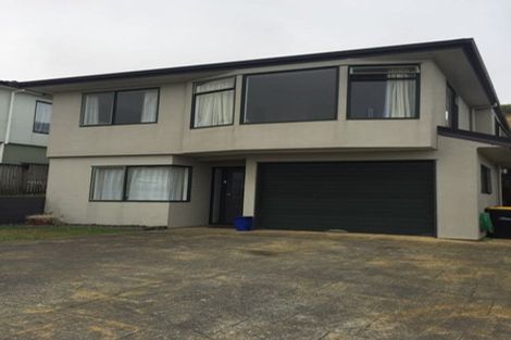 Photo of property in 2 Meadowcroft Grove, Johnsonville, Wellington, 6037