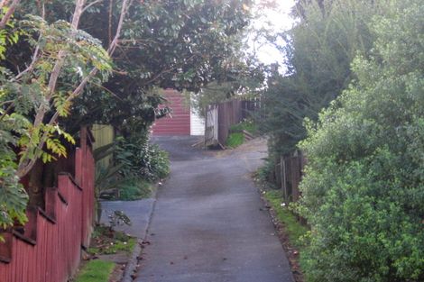 Photo of property in 8 Sarajevo Place, Massey, Auckland, 0614